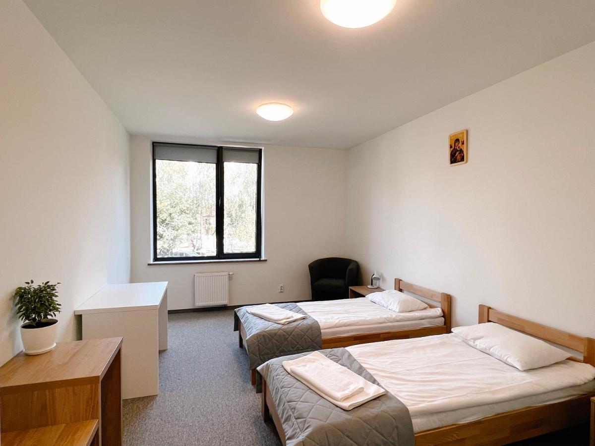 Ucu Inn - Кімнати Для Гостей Lviv Luaran gambar
