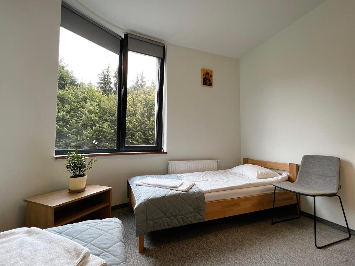 Ucu Inn - Кімнати Для Гостей Lviv Luaran gambar