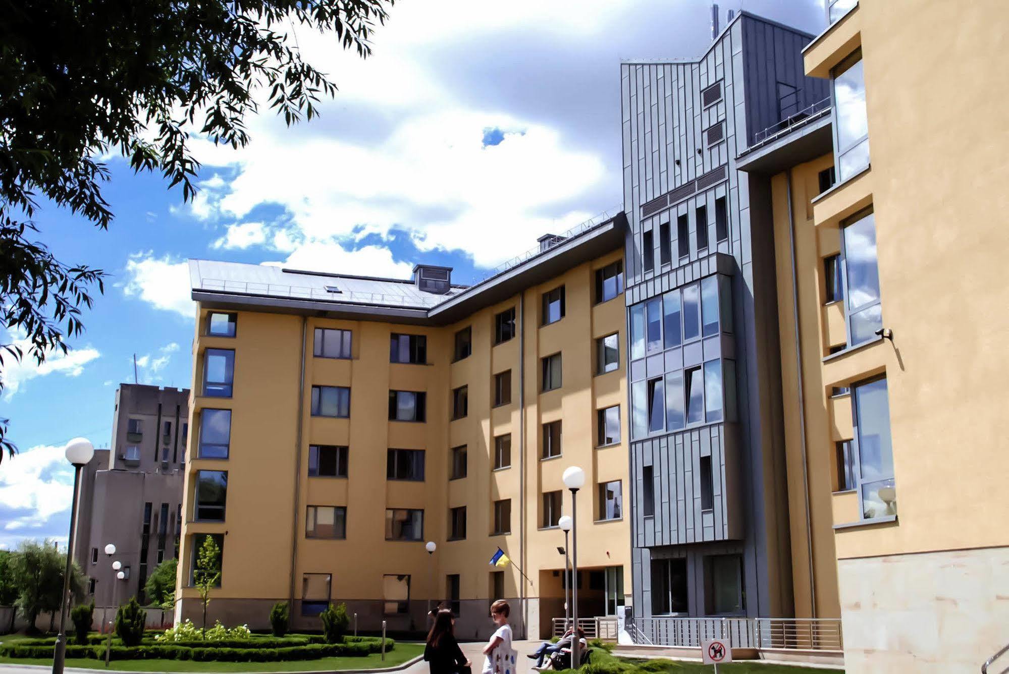 Ucu Inn - Кімнати Для Гостей Lviv Luaran gambar